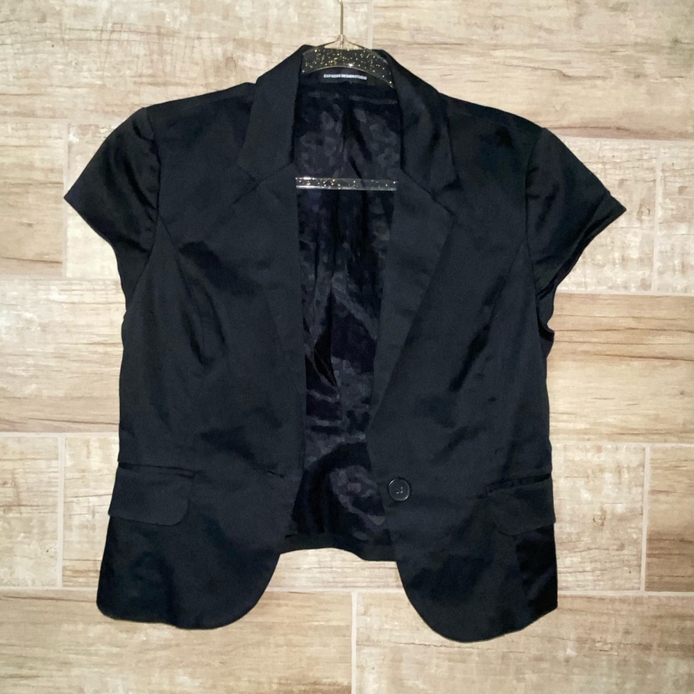 Express Shortsleeve Blazer Coverup Eco Friendly Fashion
